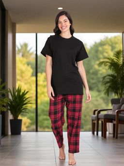 Kryptic - Black Women's Cotton Printed T-Shirt and Pajama