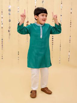 Lil Drama - Green Solid Regular Kurta with Pyjama