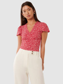 Forever New - Lulu Printed Flutter Sleeve Top