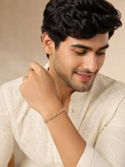 ABHUSHANAM - Unisex Radiant Royale Bracelet