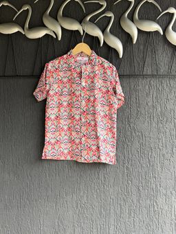 THE WISHING CLOSET - Printed Multi-Color Shirt