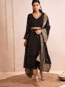 Gajra Gang - Mastani Black Kurta With Dupatta And Belt (Set of 3)