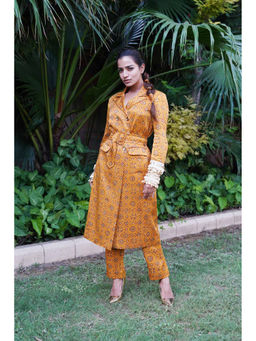 Ekavira - Sunehri Co-Ord for Women (Set of 3)