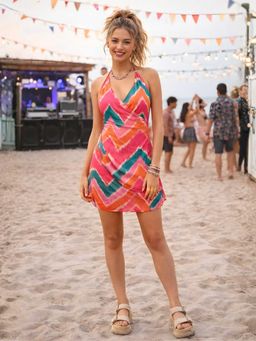 Don’t be basic - Pink Polyester Sleeveless Wrap Halter Neck Mini Dress
