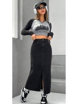 Tripursundari Fashion - Women's Black Solid Maxi Skirt