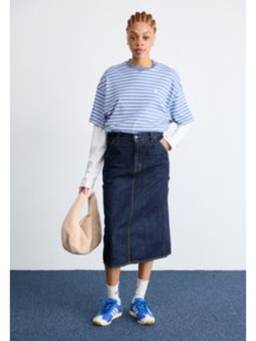 Tripursundari Fashion - Women Solid Denim Navy Blue Midi Skirt