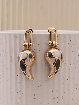 Palmonas - Black and Beige Paisley Drops Earrings