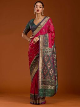 Koskii - Magenta Kanjivaram Art Woven Silk Saree with Unstitched Blouse