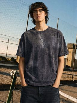 The Indian Garage Co - Black Men Boxy Fit Distressed Round Neck Half Sleeves T-Shirt