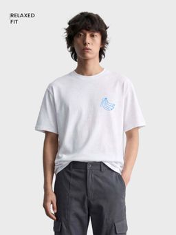 The Indian Garage Co - White Men Relaxed Fit Graphic Printed Crew Neck Half Sleeves T-Shirt