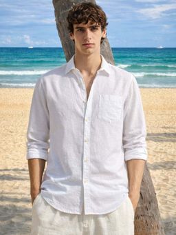 The Indian Garage Co - White Men Slim Fit Solid Cutaway Collar Full Sleeves Shirt