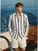 White color option, Currently selected