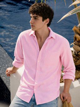 The Indian Garage Co - Pink Men Regular Fit Gingham Checked Cutaway Collar Full Sleeves Shirt
