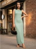 Green color option, Sold out, Currently selected