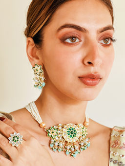 Azai by Nykaa Fashion - Ethnic Off White & Light Green Kundan Choker Jewellery (Set of 3)