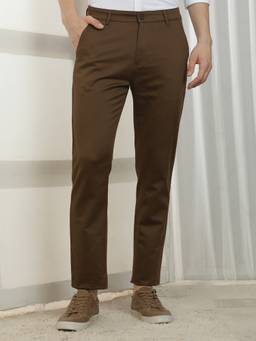CRIMSOUNE CLUB - Men Brown Solid Trousers