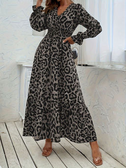 Outzidr - Black Animal Printed Tiered Dress