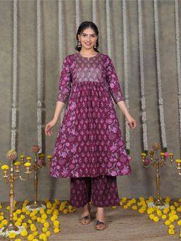 ARAMYA - Soft Cotton Panelled Floral Print Kurta for Women (Set of 2)