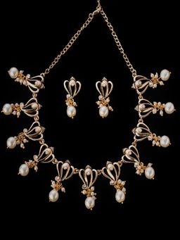 Estele - Gold Plated Antique Heavenly Ganesh Designer Necklace Set with Pearls for Women
