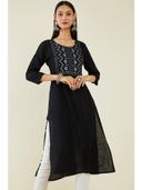 Black color option, Sold out, Currently selected