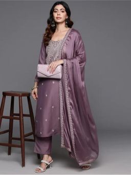 Lush Glam - Mauve Heavy Embroidery Kurta with Pant and Dupatta (Set of 3)
