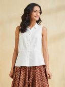 White color option, Sold out, Currently selected