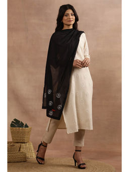 W - Black Solid Cotton Dupatta