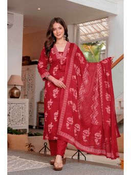 GEKHA - Women Red Casual Regular Fit Kurta and Pant with Dupatta