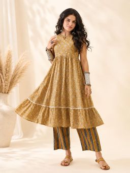 WineRed - Women Yellow Casual A-Line Fit Kurta and Pant