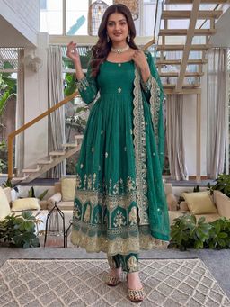 Odette - Women Green Wedding Regular Fit Anarkali Kurta and Pant with Dupatta