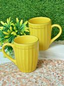 Yellow color option, Currently selected