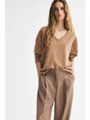 Brown color option