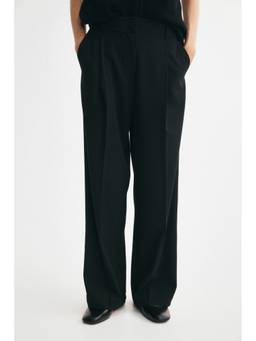 H&M - Women Black Straight Tailored Trousers