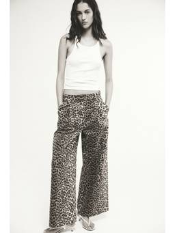 H&M - Women Brown Belt-Detail Denim Trousers