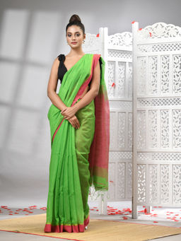Angoshobha - Green Cotton Blend Pink Pallu Handloom Saree with Unstitched Blouse
