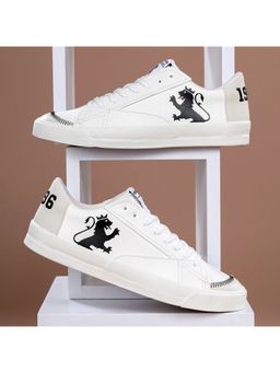 Red Tape - Men Solid White Lifestyle Sneakerss