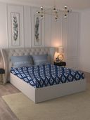 Blue color option, Sold out, Currently selected