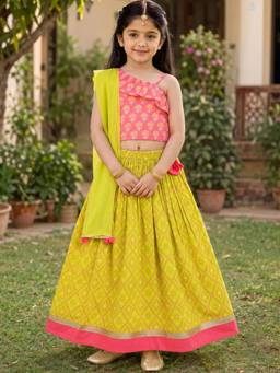 Campana - Girls Pure Cotton Bandhani Printed Lehenga Choli And Dupatta Set