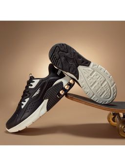 Red Tape - Women's Solid Black Sneaker