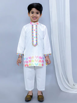 The Little Tales - White Heart Print Kurta and Pyjama