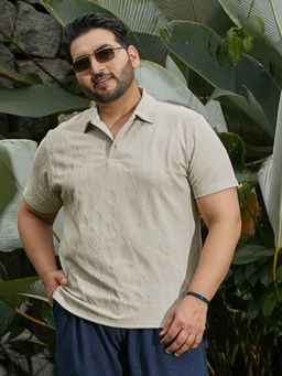 Instafab Plus - Men Cream White Veined-Tactile Polo T-Shirt