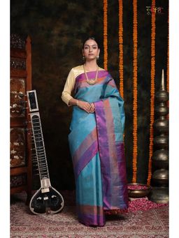 SUTRA CLOTHING - Handloom Water Blue Kanchi Pattu with Dual Tone Border Saree with Unstitched Blouse