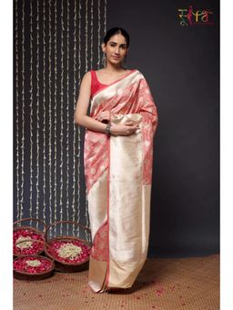 SUTRA CLOTHING - Handloom Cream and Red Tanchoi Banarasi Saree with Unstitched Blouse