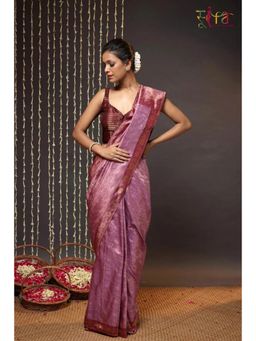 SUTRA CLOTHING - Pink Handloom Pure Silk Tanchoi Banarasi Saree with Unstitched Blouse