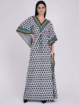 First Resort by Ramola Bachchan - Black And White Triangle Geometric Print Full Length Kaftan