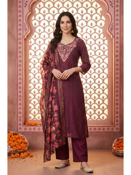 Aurelia - Women Maroon Woven Jacquard Dupatta