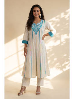 Aurelia - Women Off White Pure Cotton Kurta