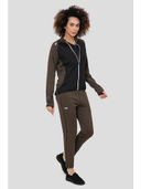Black color option, Sold out, Currently selected
