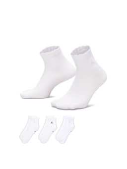 Nike - Women White Everyday Socks (Pack of 3)