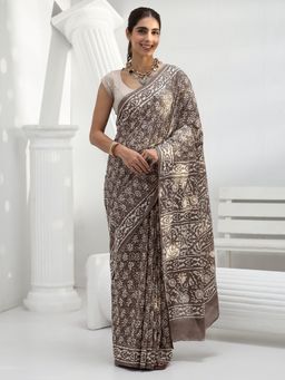 Libas - Grey Floral Printed Saree with Unstitched Blouse